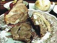 porc servi avec des l�gumes